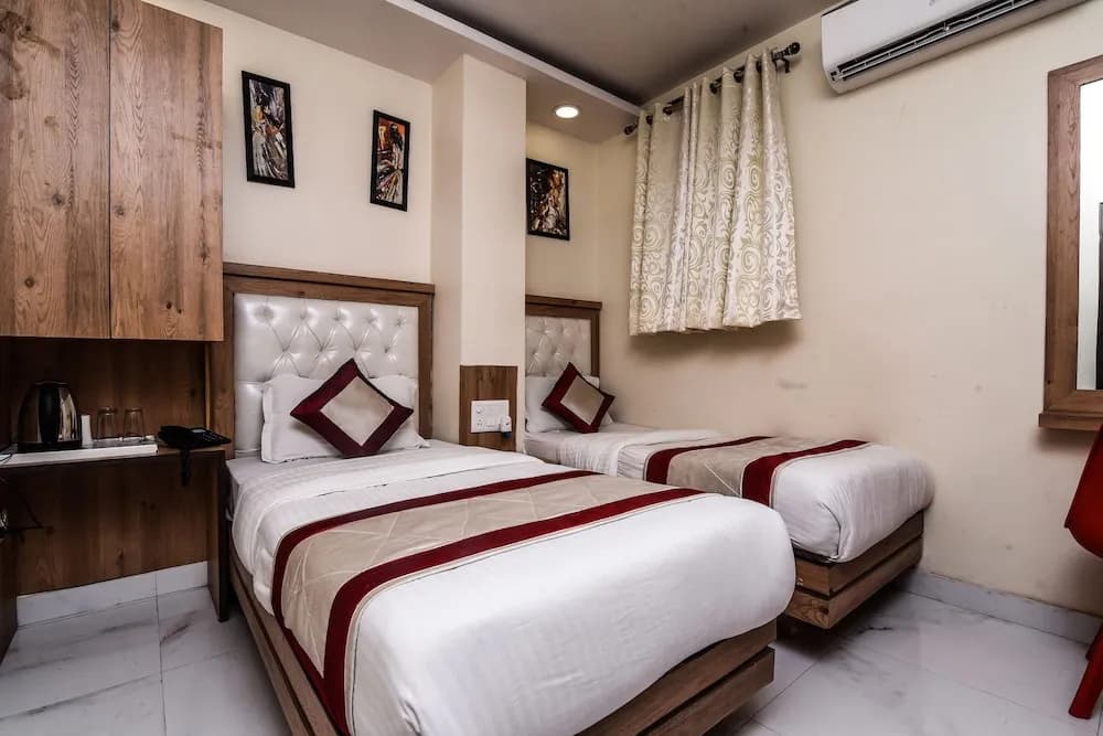 Hotel Shyam Palace - photo 4