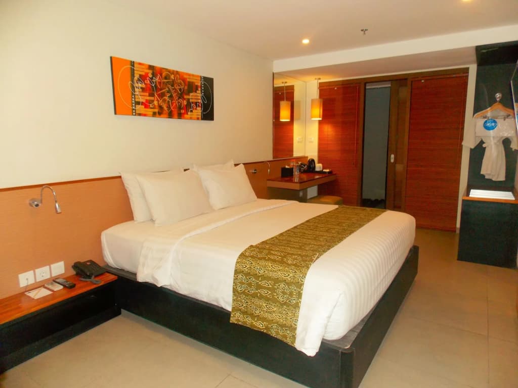Hotel Dafam Savvoya Seminyak - photo 5