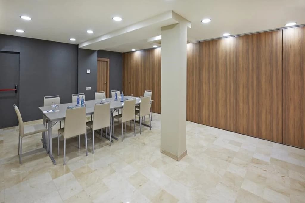 NH Barcelona Les Corts - photo 29