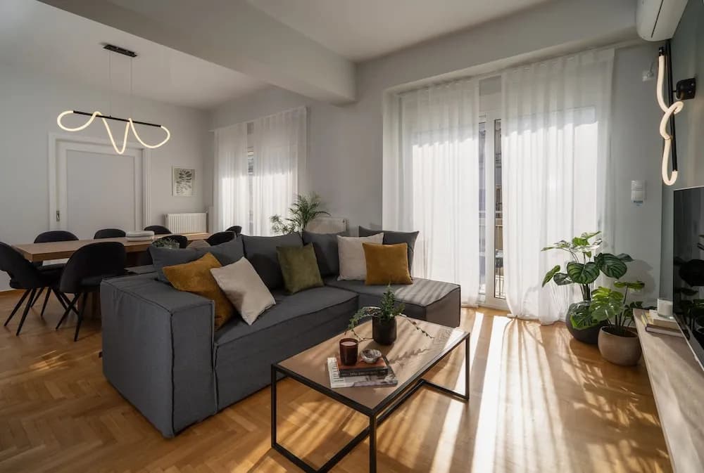 Deluxe 4 Bedrooms Apartment in Athens Center - photo 2