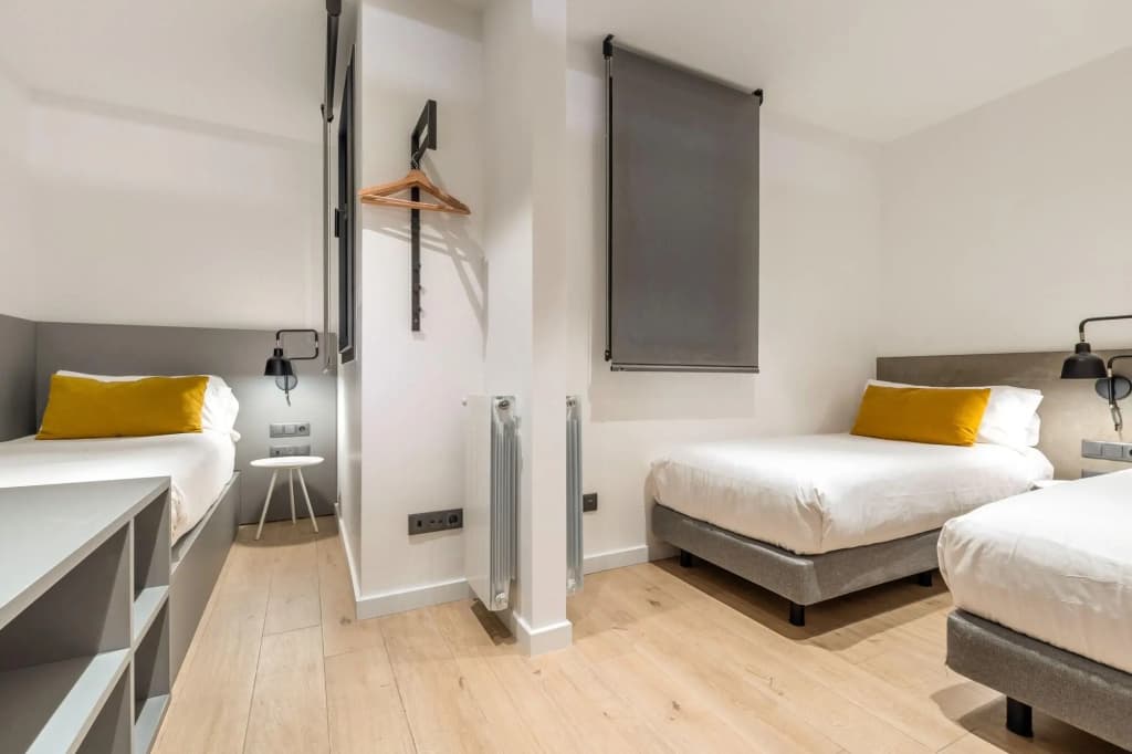 Aspasios Sagrada Familia Apartments - photo 3