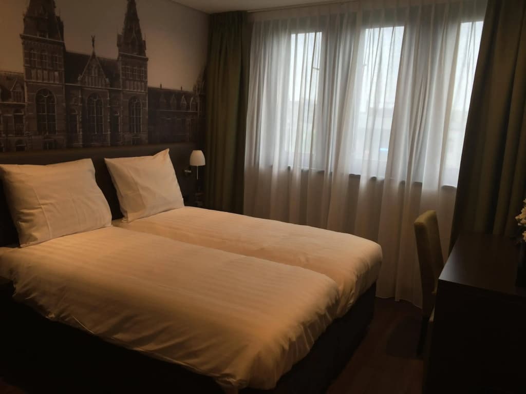 Royal Amsterdam Hotel - photo 2