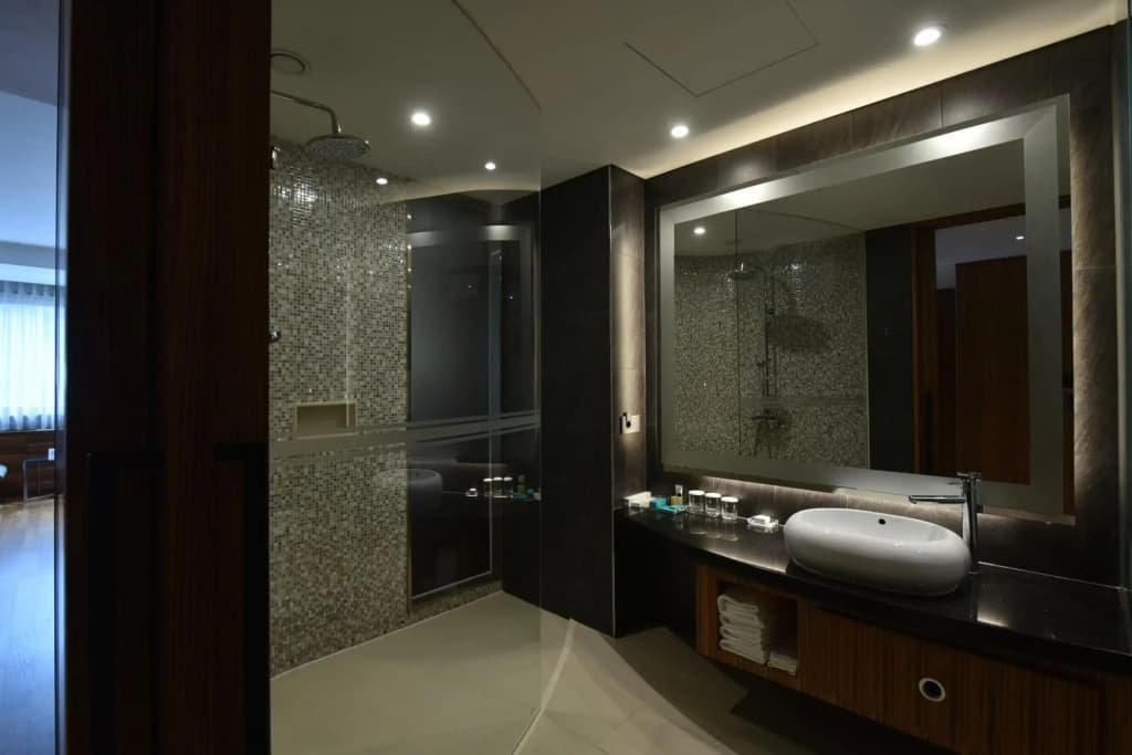 Pacific Hotel - photo 7
