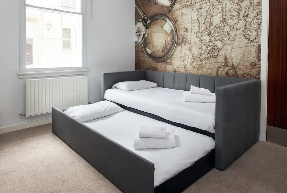 Stewart by Heeton Concept Aparthotel Edinburgh - photo 24