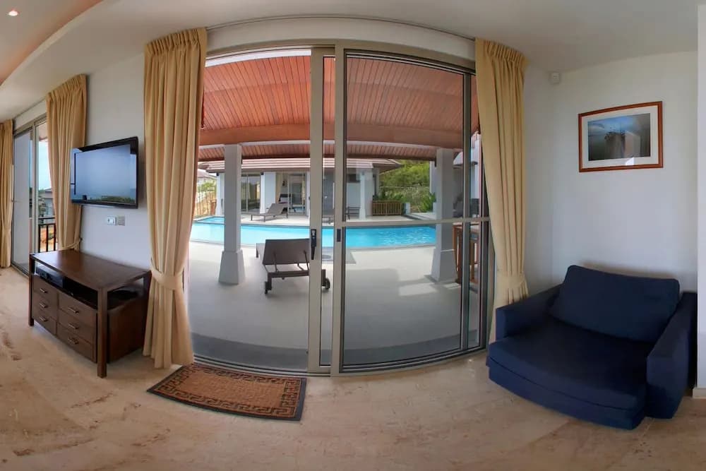 Villa Peak - photo 2