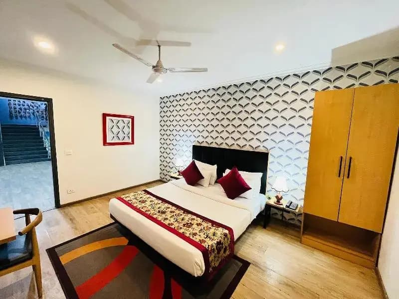 Qotel Chattarpur - photo 13