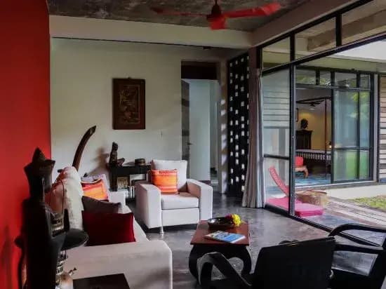 Redbox House - photo 5
