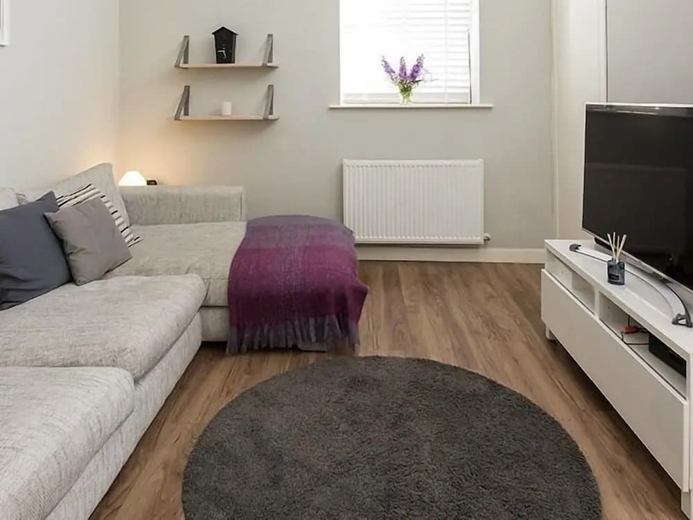 The Lane Apartment - photo 2