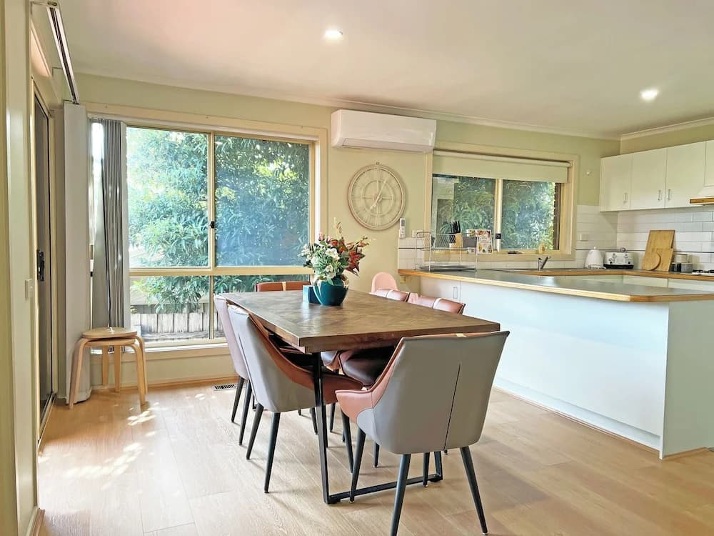 Ringwood 2BR Home - photo 25