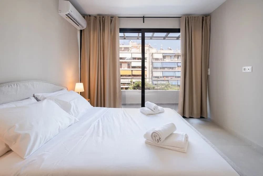 LIV - Deluxe 2BD Apartment in Athens - photo 3