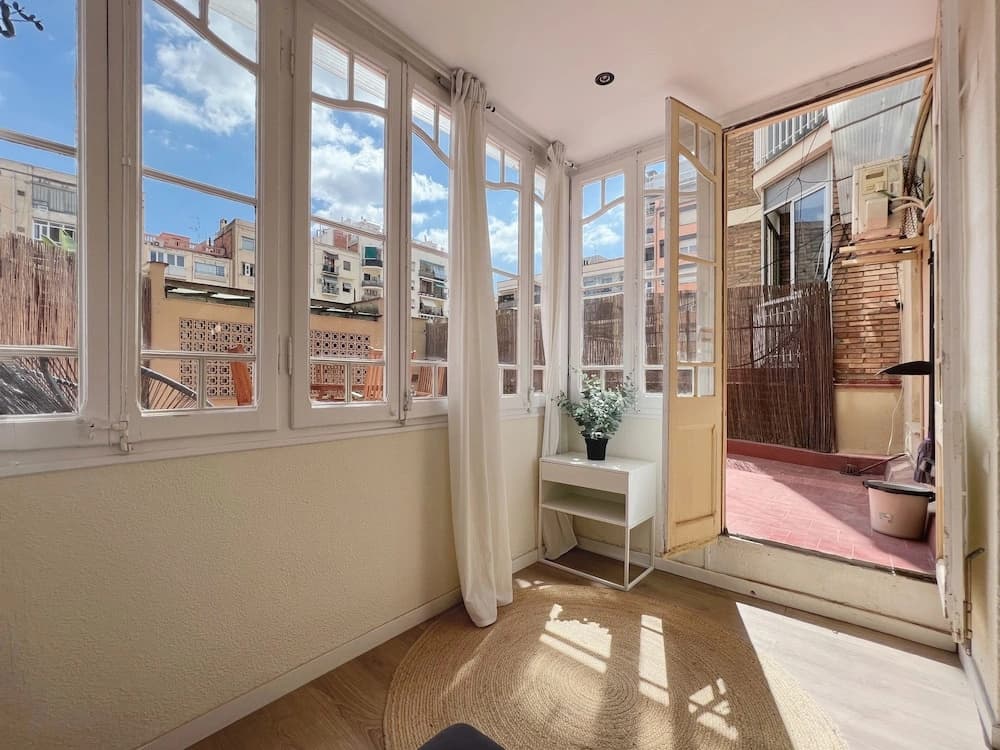 Stay U-nique Apartments Rocafort - photo 18