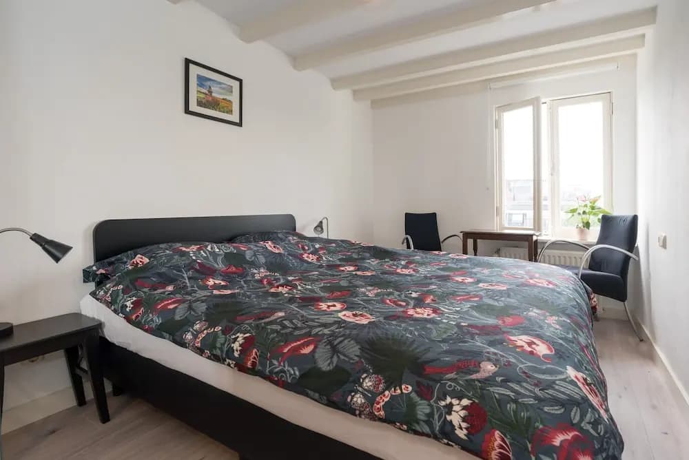Central Hotspot Apartment - photo 4