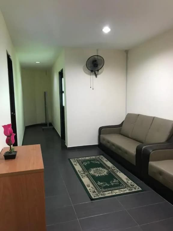 OYO 89902 Semerah Suites Homestay - photo 6