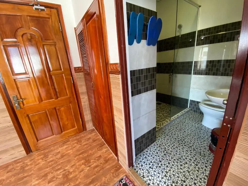 Huu Le Hotel - photo 6