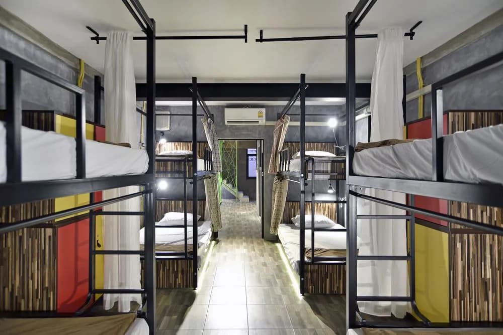 M Gray Hostel & Cafe - photo 3