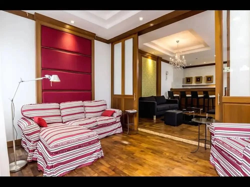 Dasiri Downtown Residence Unit 1 - photo 6