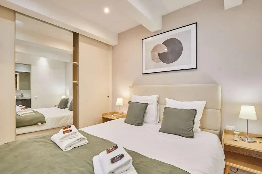 Charming Apartment Center of Paris Le Marais - photo 2