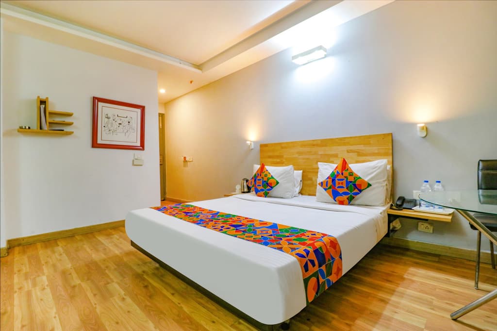 Majestic Inn By FabHotels - photo 4