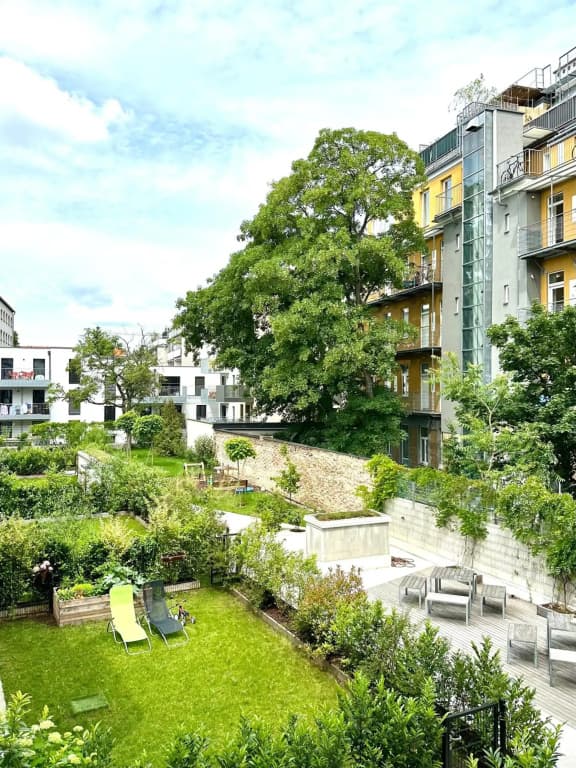 Vienna Sunny Side Up Apartments - photo 30