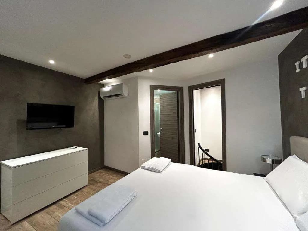 Leonardo Duplex Apartment - photo 2