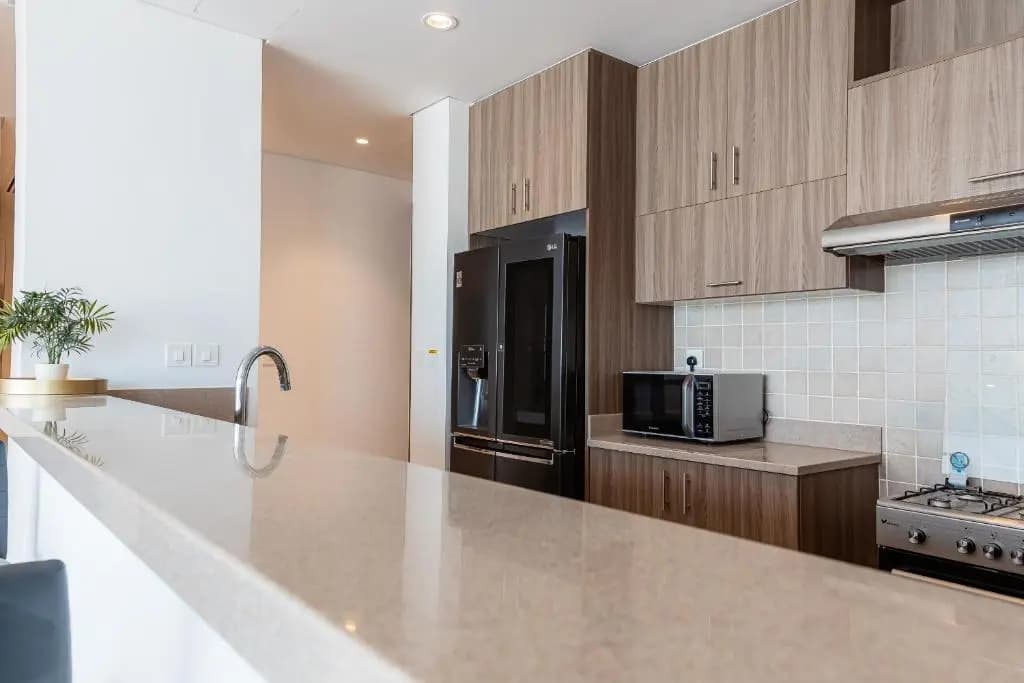 RH- Lovely 2 bedroom apartment, Lagoon View in Gateway Residences - photo 16