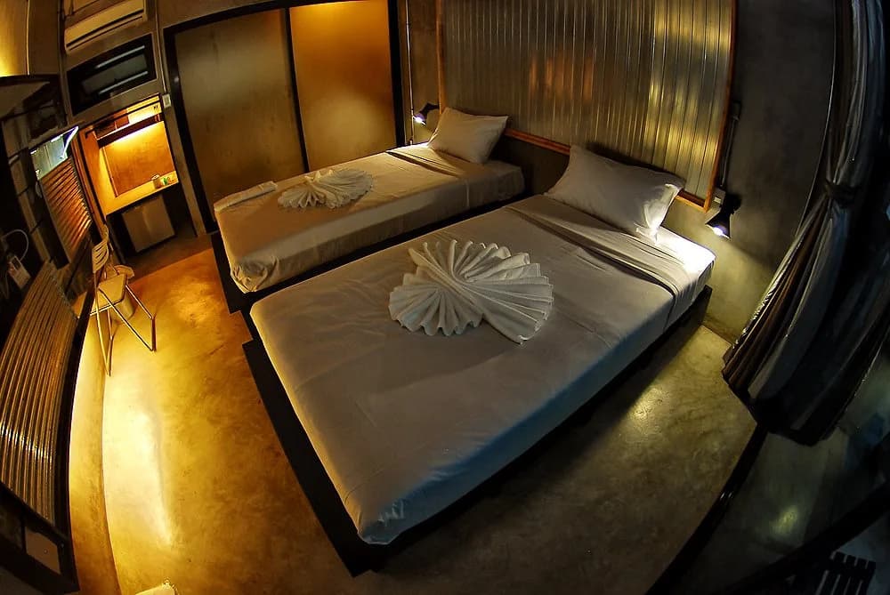 Bed Stop Hotel - photo 6