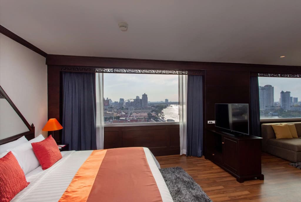 Ramada Plaza by Wyndham Bangkok Menam Riverside - photo 2