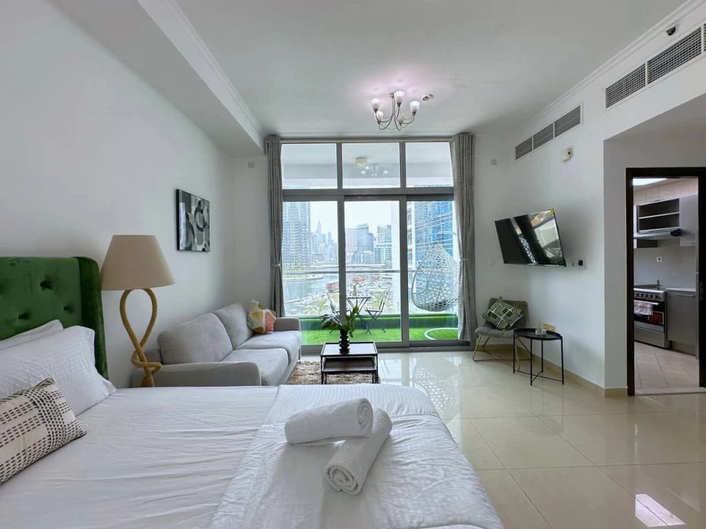 Marina View Studio | New | Balcony | Near Beach Flat - photo 3