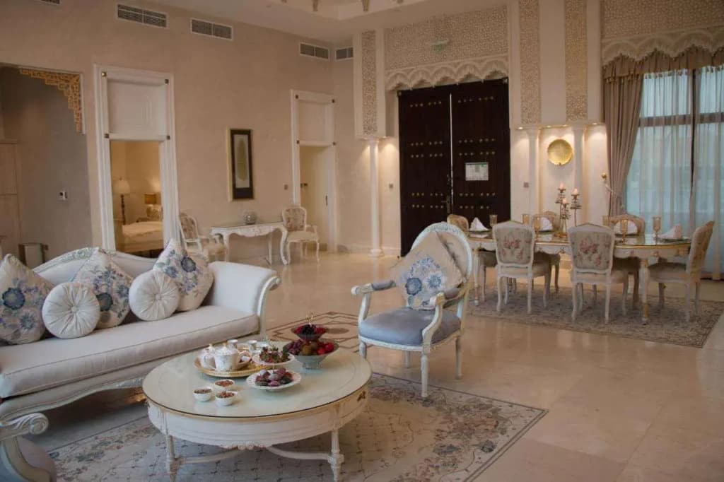 Western Hotel - Madinat Zayed - photo 15