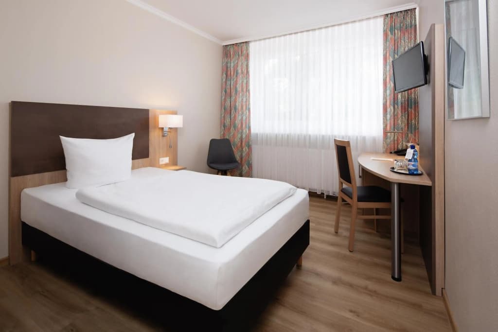 Hotel Berliner Bär - photo 4