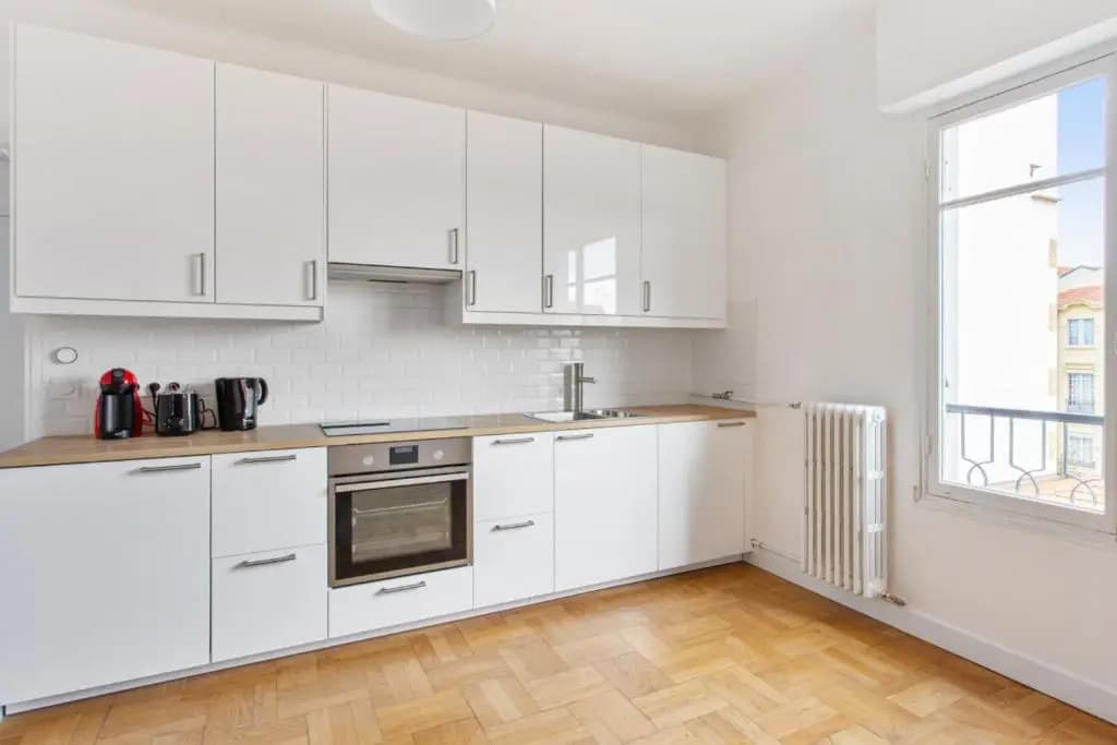 Modern and bright flat in a calm street close to Nice station - Welkeys - photo 10