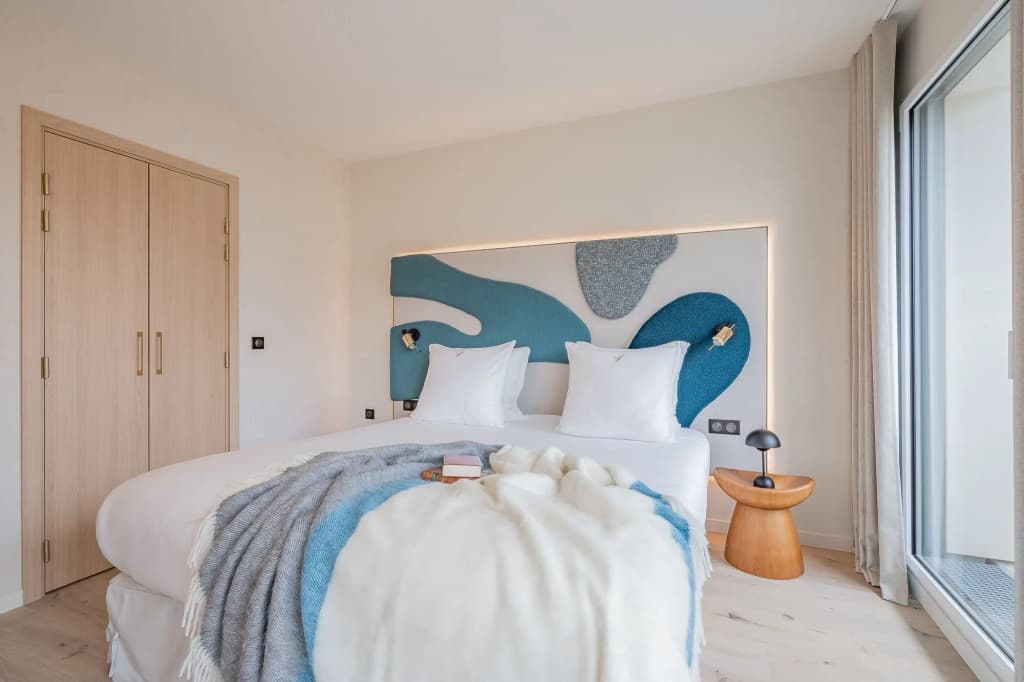Yuna Porte Maillot - ApartHotel - photo 25