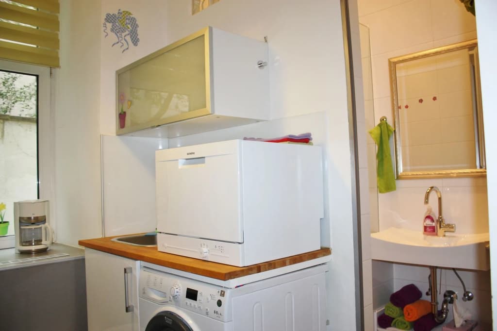 GoVienna Belvedere Apartment - photo 15