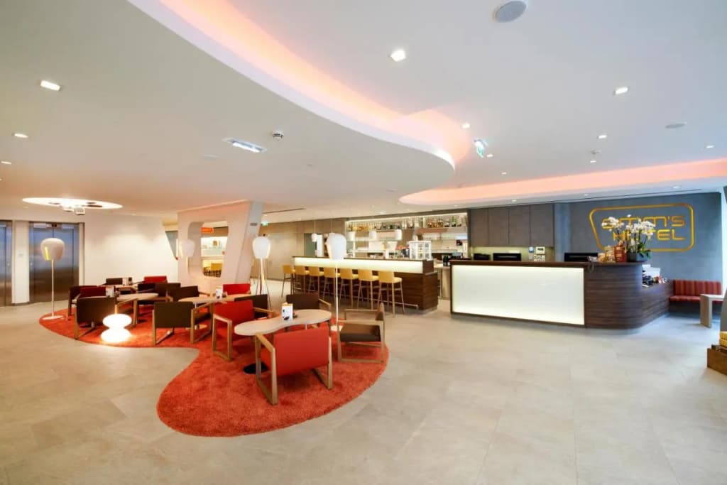 Simm’s Hotel – the cityhotel next to Metro U3 - photo 25