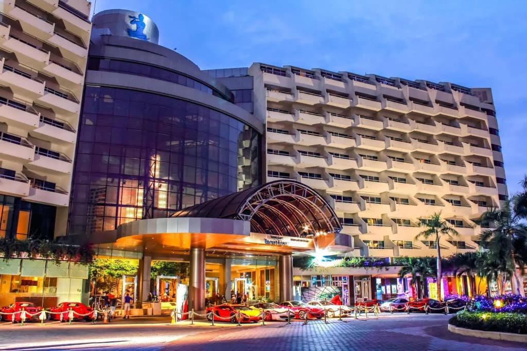 Royal Cliff Beach Hotel Pattaya - photo 1