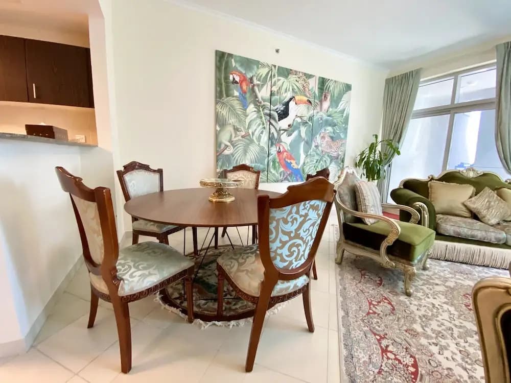 Luxury 2BR Apartment with partial Marina views - photo 3