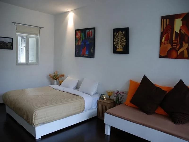 Littlest Guesthouse - photo 5