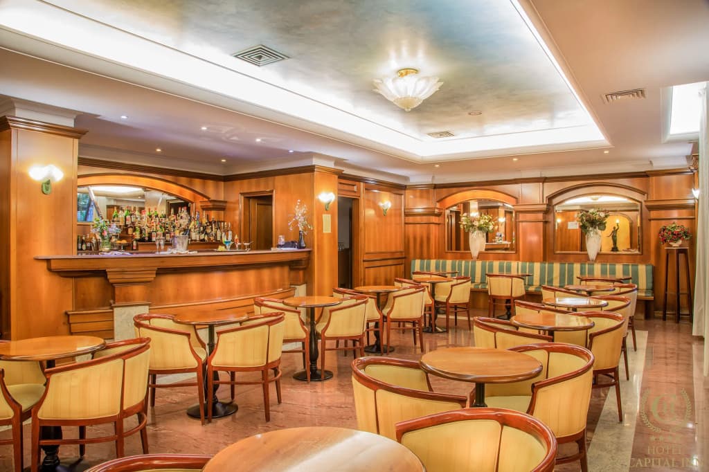 Capital Inn - photo 15