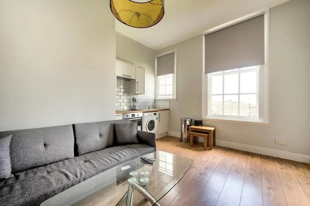 Ultimate Location! Royal Mile 1-bed - photo 7
