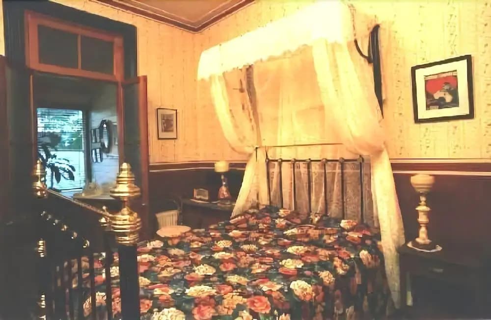 Sirens Bed & Breakfast - photo 6