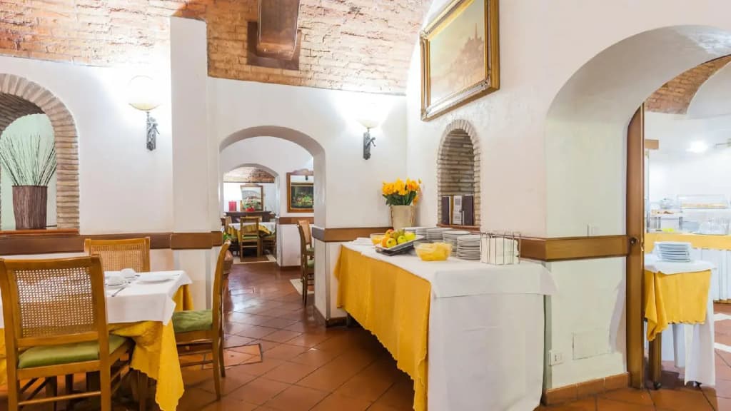 Hotel Galles - photo 28