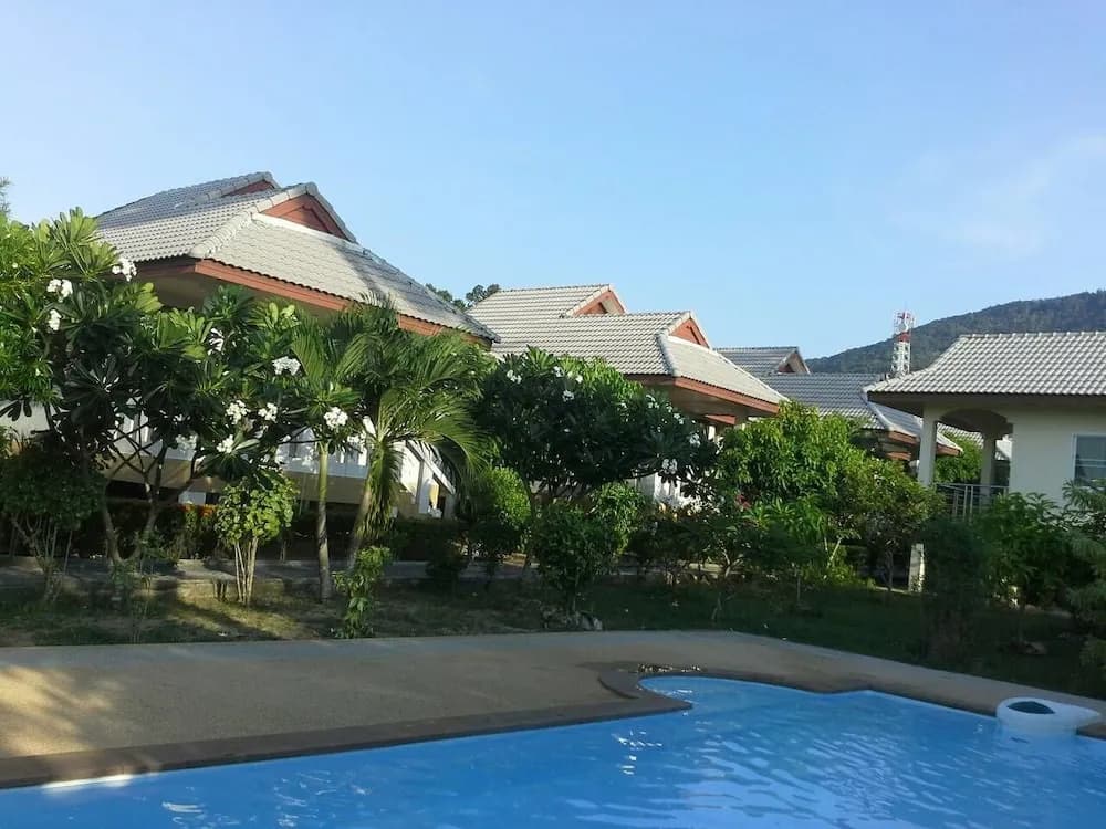 Krisada Beach Resort - photo 12