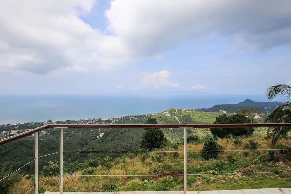 Seaview Villa Bang Por - photo 22