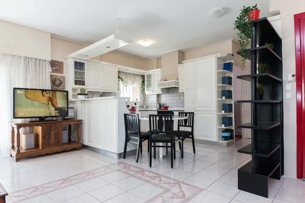 Classical Beauty 3Bd Apt in Nea Filothei - photo 16