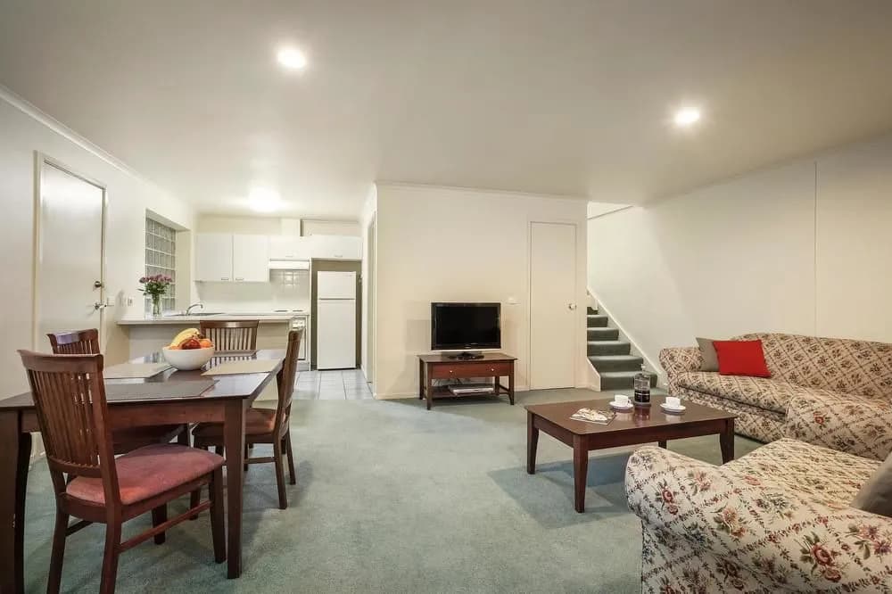 Alphington Serviced Apartments - photo 2