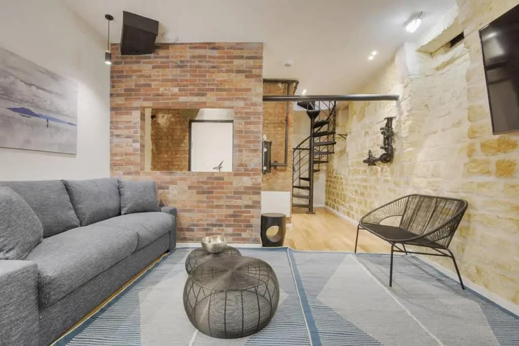 Amazing 10bed in the heart of le marais and suprises... - photo 1