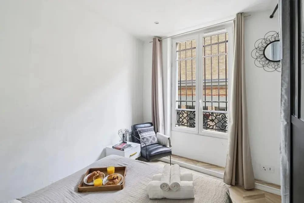 Modern Central Paris Flat by Les Halles - photo 5