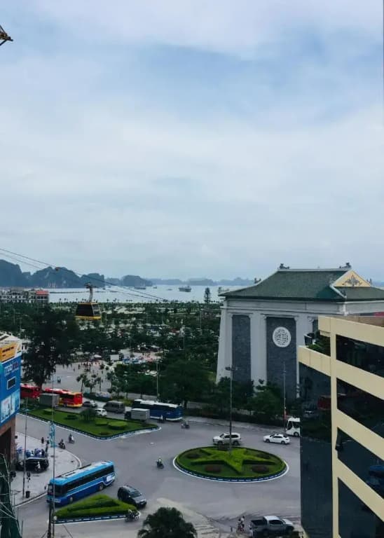 Ivy Hotel Ha Long - photo 11