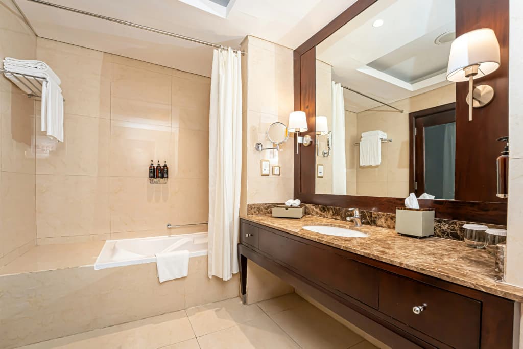 Millennium Hotel Doha - photo 8
