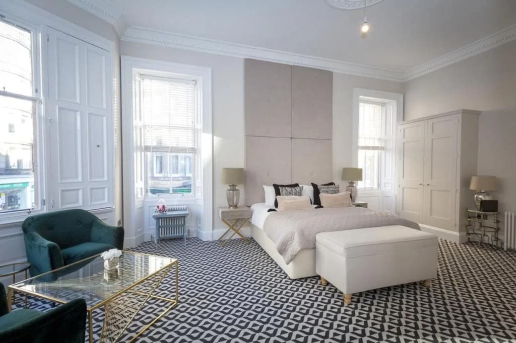 The Lane Hotel - photo 2